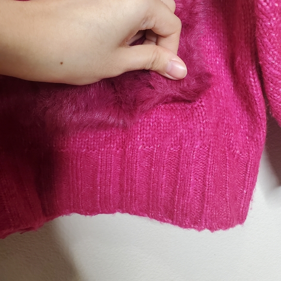 Zara Pink Oversized Ribbed Faux Fur Turtleneck Alpaca Knit Sweater - Picture 8 of 11